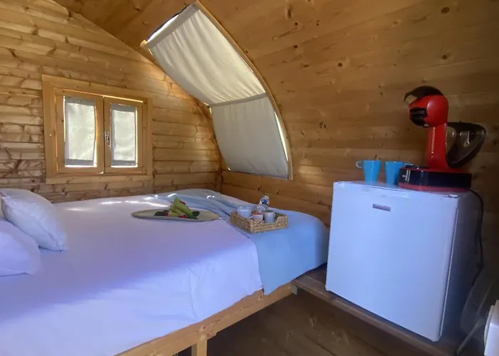 Hayati, Romantica Apartment