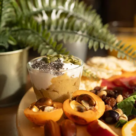 Hayati, Romantica * Arona