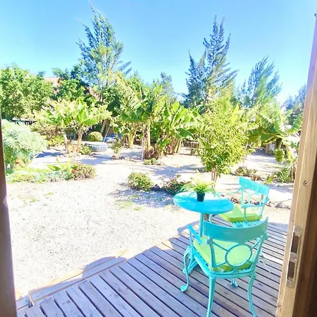 A-hayati, Romantica Holiday home *