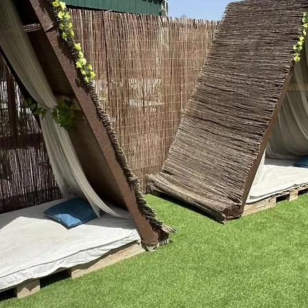 Hayati, Romantica Arona