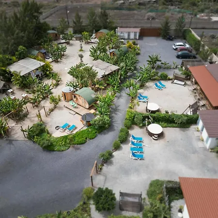 Hayati, Romantica Apartman